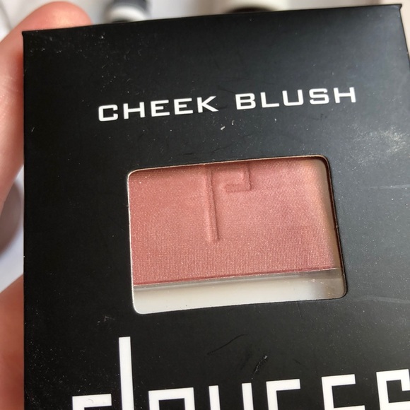 Makeup samples bundle - Picture 5 of 8